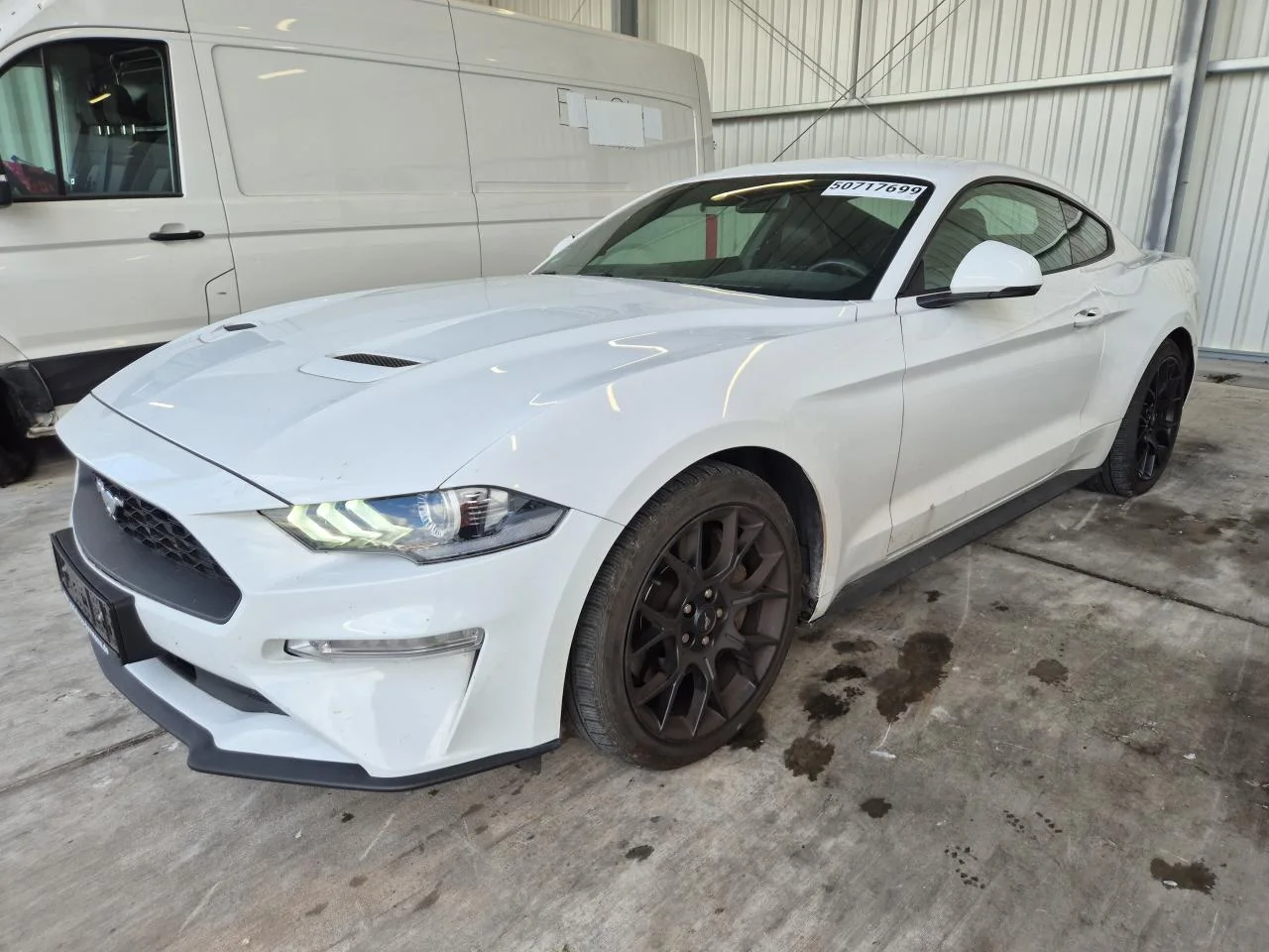 2019 Ford Mustang Ecoboost Premium z USA, pohľad spredu